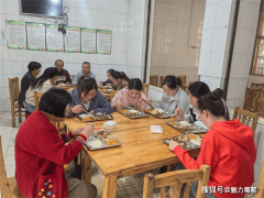 为师生营全、健康、优良的饮食