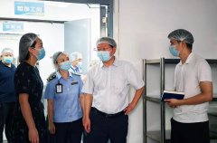 <b>紧盯食材溯源、加工操做健康等环节环节</b>